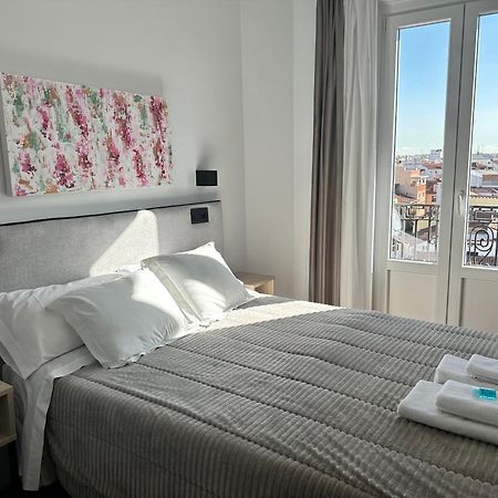 מדריד Hostal Besaya מראה חיצוני תמונה