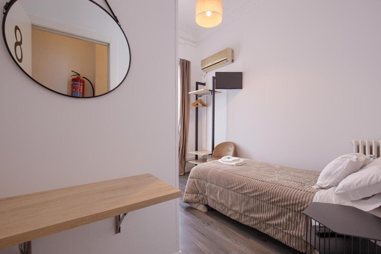מדריד Hostal Besaya מראה חיצוני תמונה