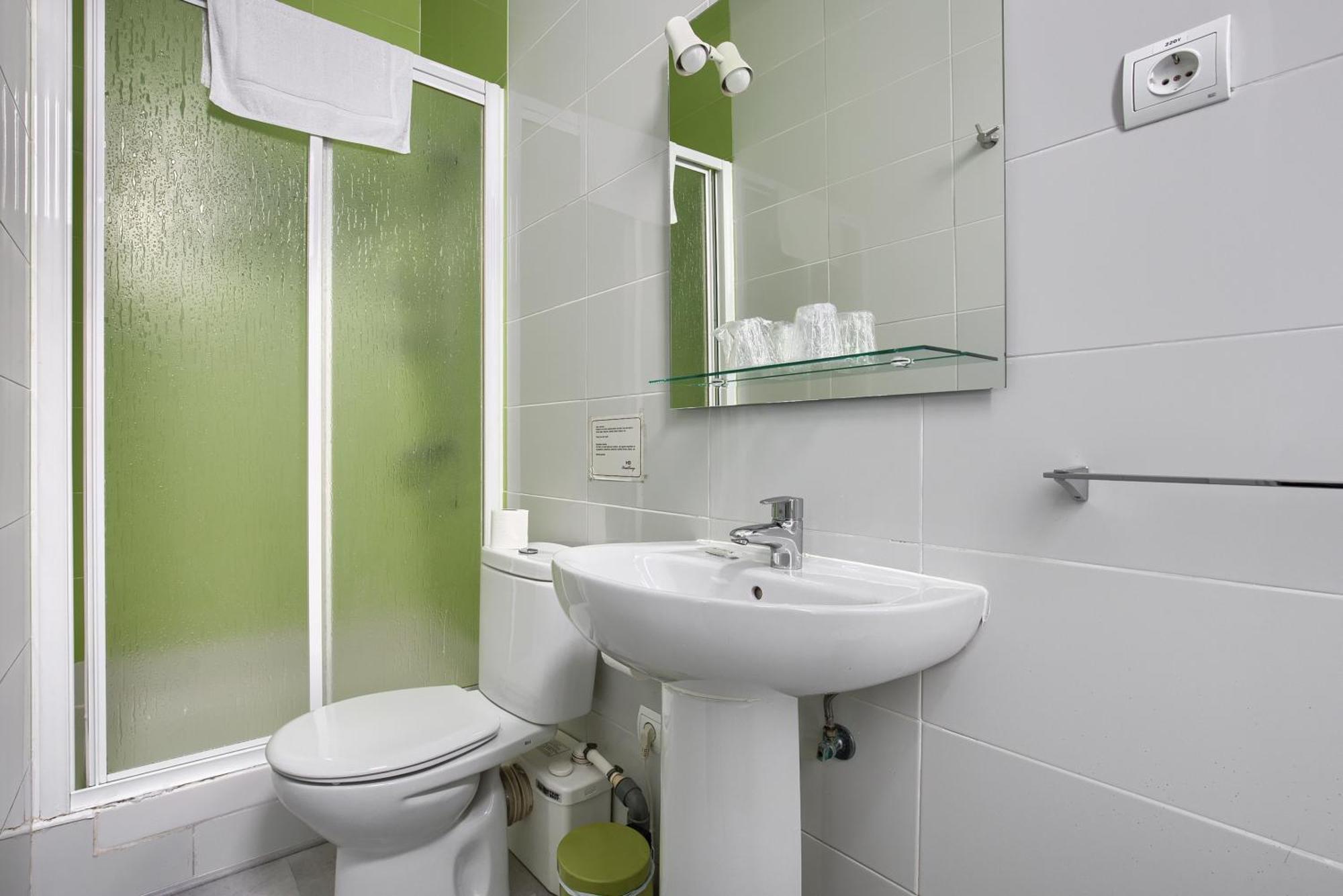 מדריד Hostal Besaya מראה חיצוני תמונה