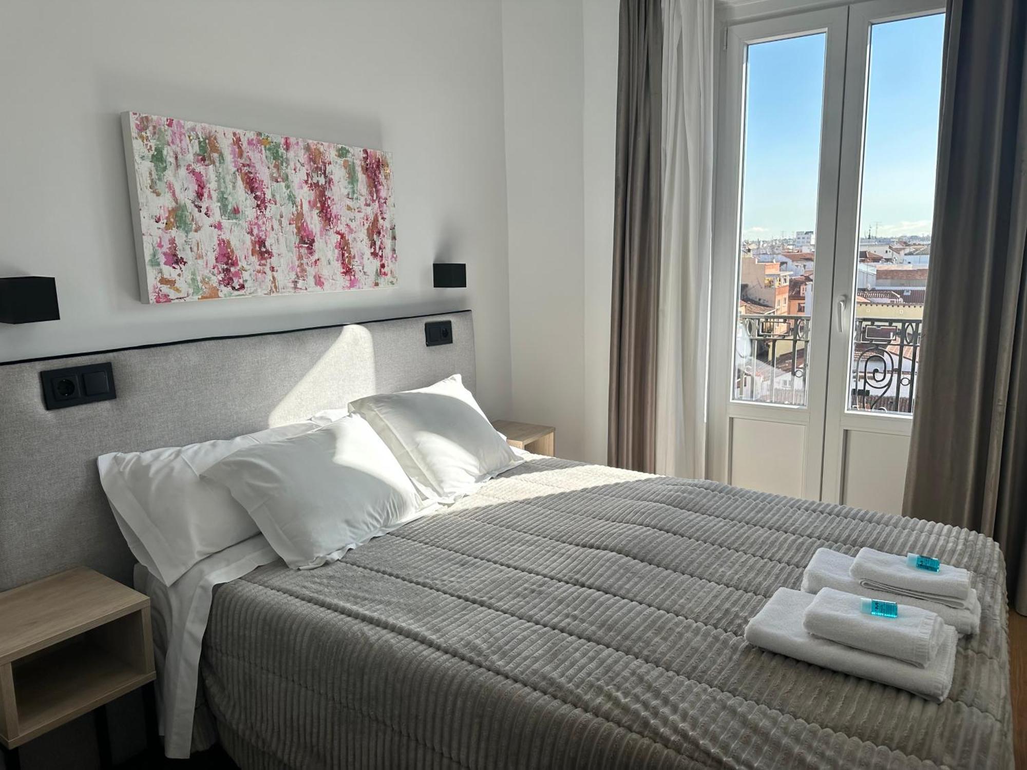 מדריד Hostal Besaya מראה חיצוני תמונה