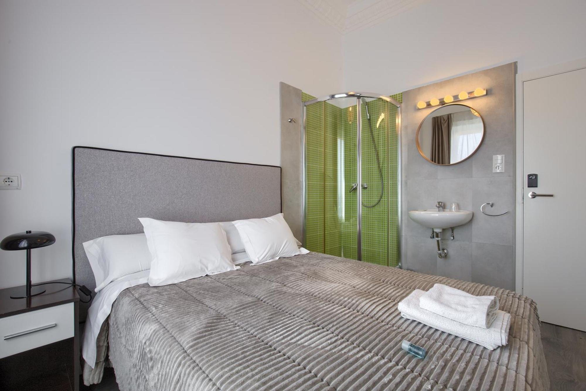 מדריד Hostal Besaya מראה חיצוני תמונה