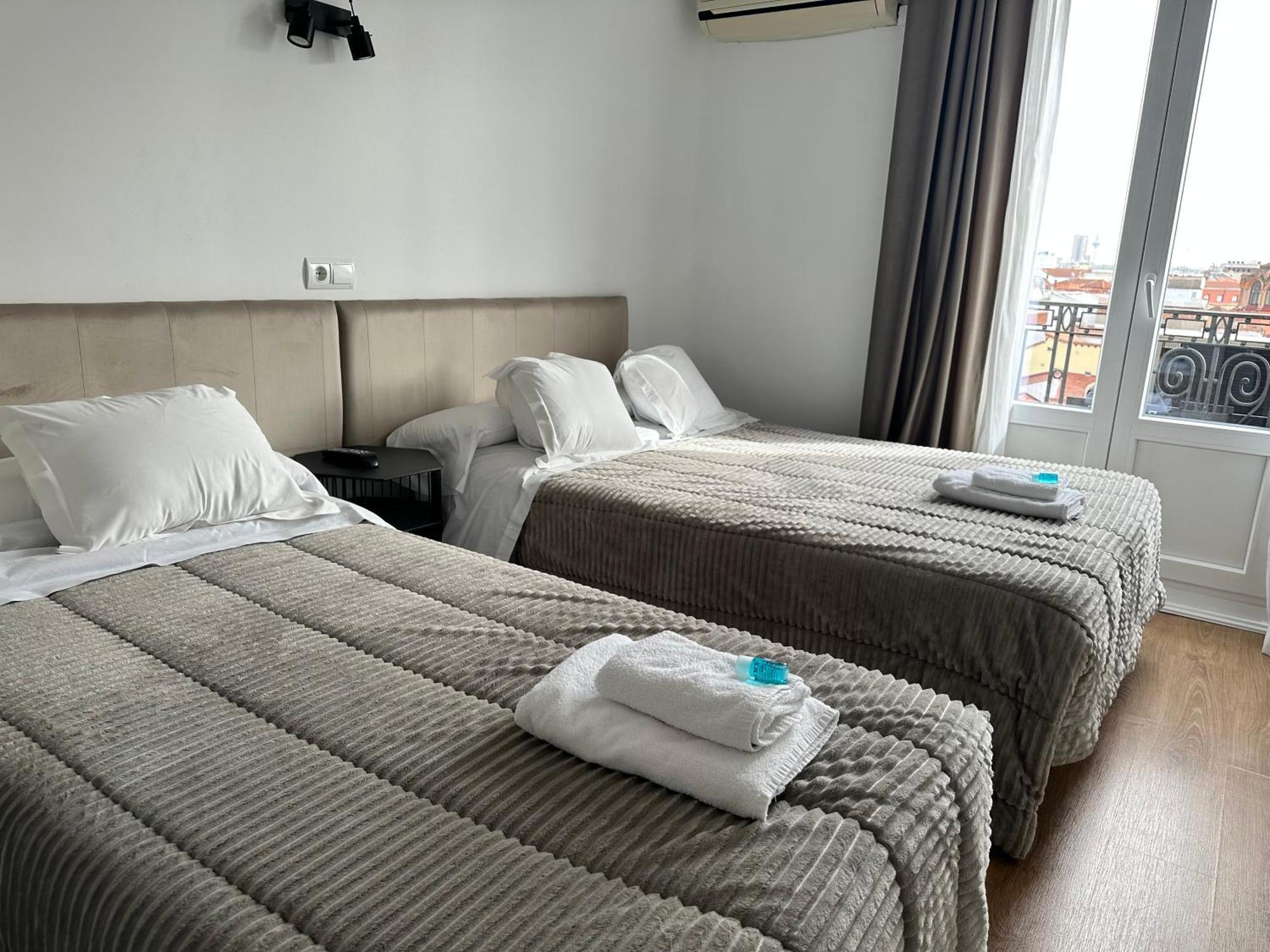 מדריד Hostal Besaya מראה חיצוני תמונה